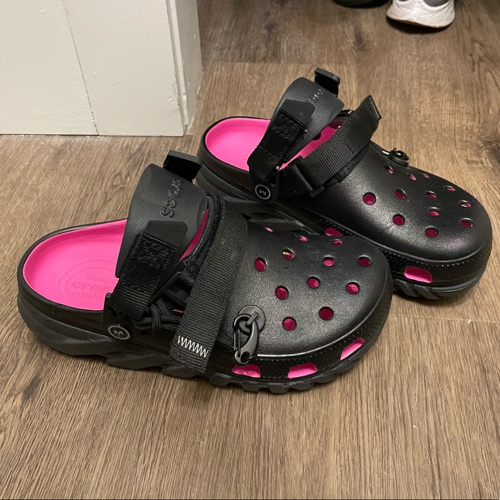 Post Malone Black & Pink Crocs (RARE)